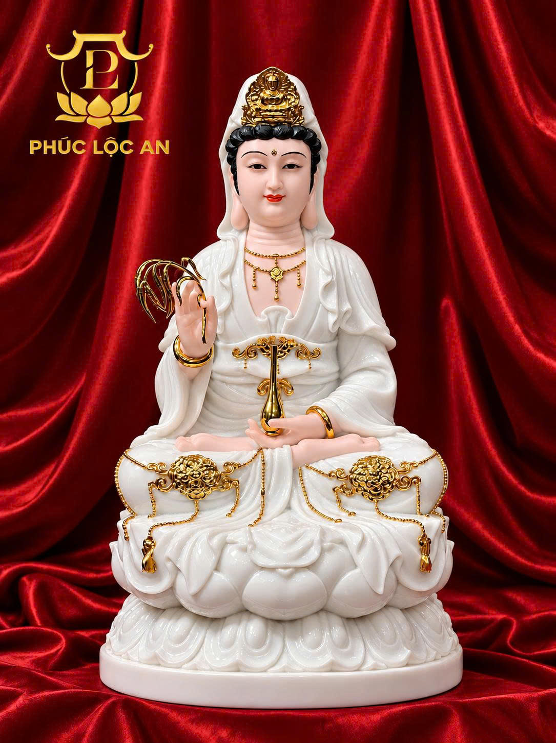 Tượng Quan Âm áo trắng đài sen